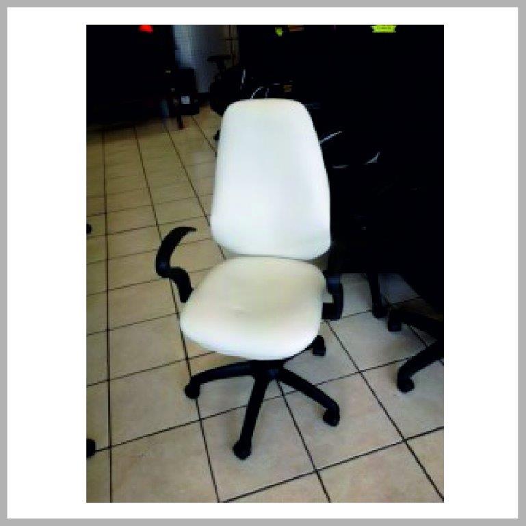 S4000 PLETHA WHITE CHAIR