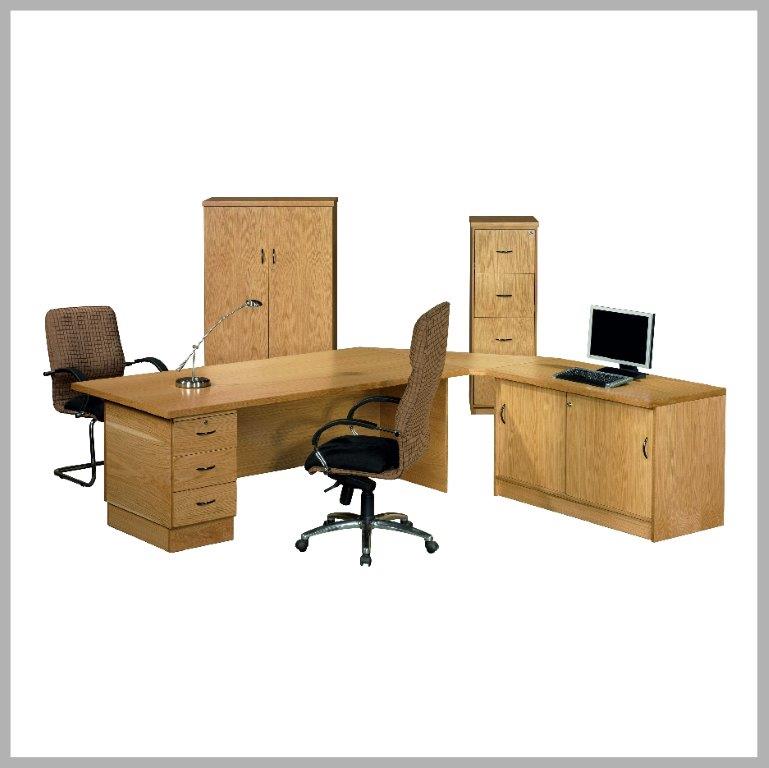 T Line Sp Desk With Credenza